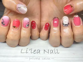 ネイル Li'leaNail AINAのネイルデザイン