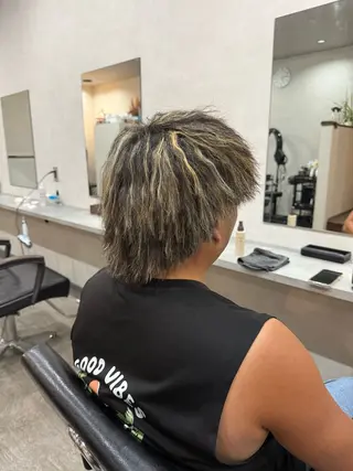 ショート カラー パーマ メンズ 山田 聖也のヘアスタイル