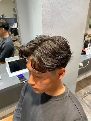 ショート パーマ メンズ 江﨑 翔のヘアスタイル