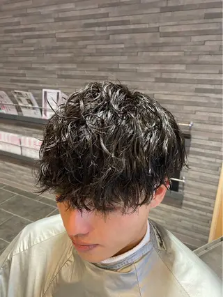ショート パーマ メンズ ツヤ髪の匠/髪質改善 山本晃太のヘアスタイル