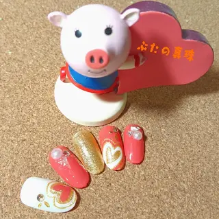 ネイル 林 珠里のネイルデザイン