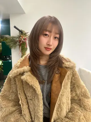 ロング カラー M所属・ハイトーン/透け感 カラー🎀真香のヘアスタイル