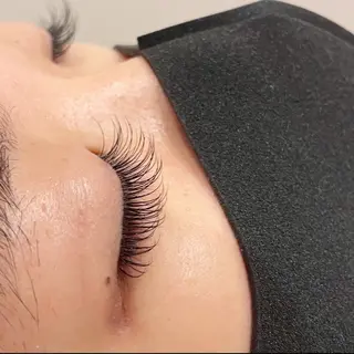 マツエク・マツパ 西村 未羽/ﾏﾂｴｸ /網紅/ﾊﾟﾘのマツエク・マツパデザイン