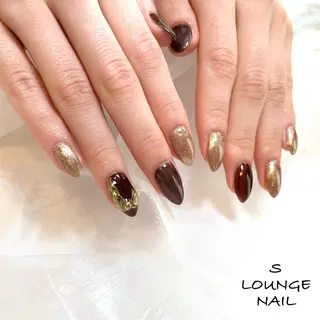 ネイル S LOUNGE NAIL所属・パーツたくさん🍓 SUMIのネイルデザイン