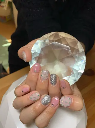 ネイル LAVISH nail salonのネイルデザイン