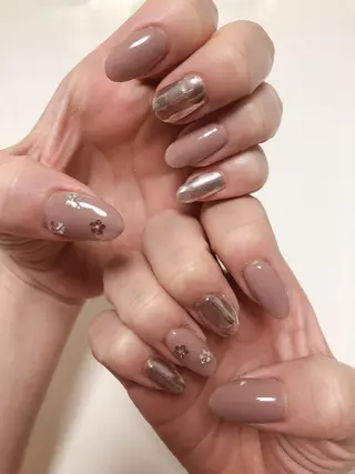 ネイル 辻 依子のネイルデザイン