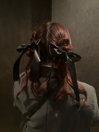 ロング ヘアアレンジ LeeHorie MIUのヘアスタイル