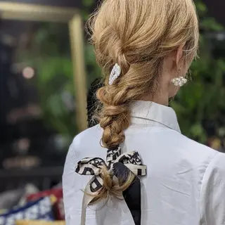 ロング ヘアアレンジ Ruheplatz所属・HIKARI＠ Ruheplatzのヘアスタイル