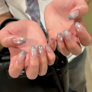 ネイル ⠀ loggy.のネイルデザイン