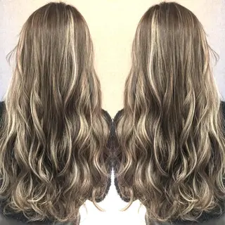 ロング カラー 井上 一平のヘアスタイル