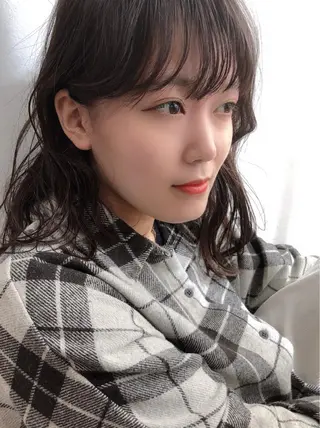 セミロング カラー eins.hair所属・過去一の柔髪ヘア 🌿einshairのヘアスタイル