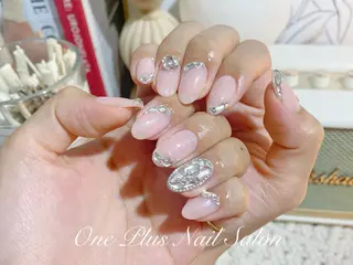 ネイル One Plus Nail Salonのネイルデザイン