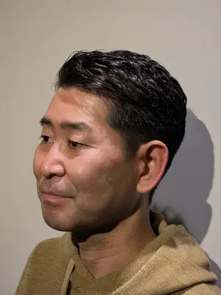 ショート パーマ メンズ 松井 俊樹のヘアスタイル