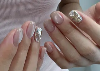 ショート La moda所属・小林 奈々のネイルデザイン