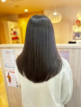 セミロング カラー adorableはなみずき店所属・adorable🌼 谷内美沙紀のヘアスタイル