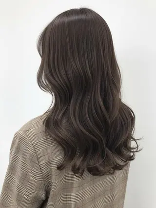 ロング MOLLASALON 浅香山店所属・髪質改善カラー 縮毛矯正🤍辻桃加のヘアスタイル