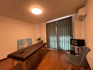 白丸整体マッサージ所属・白丸 花子のエステ・リラクイメージ