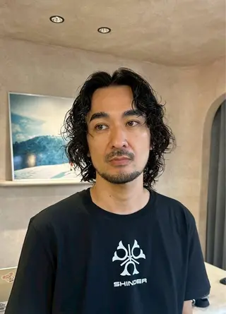 パーマ Bërg所属・Bërg kiraのヘアスタイル