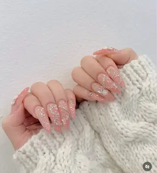 ネイル Lyna 池袋のネイルデザイン