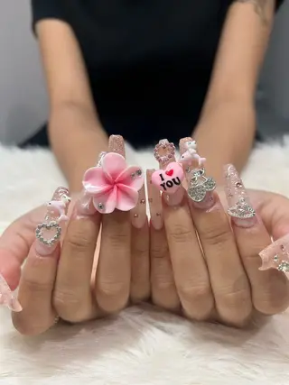 ネイル y kokonaのネイルデザイン