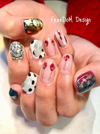 ネイル ＦreeDoＭ   Design所属・W KUMIのネイルデザイン