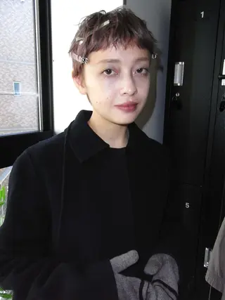 ショート YUUKI🧚🏾 /レイヤーのヘアスタイル