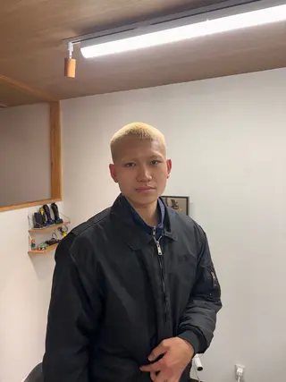 ショート カラー メンズ メンズサロンNook所属・メンズ特化/メンズカ ット/Takumaのヘアスタイル