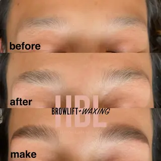 アイブロウ beautyroom Naturaのネイルデザイン