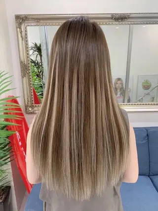 ロング カラー ヘアアレンジ Device ディバイスのヘアスタイル