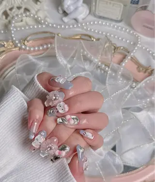 ネイル Lyna 池袋のネイルデザイン