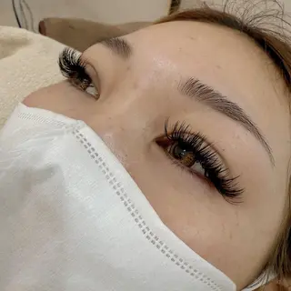 マツエク・マツパ salt所属・salt まつげ/眉毛のマツエク・マツパデザイン