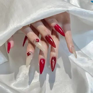 ネイル WISTERIA aisaのネイルデザイン