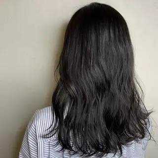 ロング カラー オリーブカラー 特化　　kaiのヘアスタイル