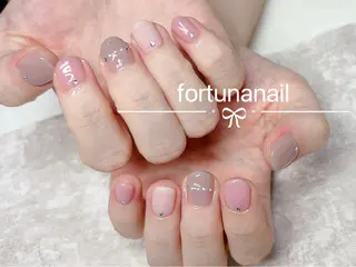 ネイル Nail •Head スパFortunaのネイルデザイン