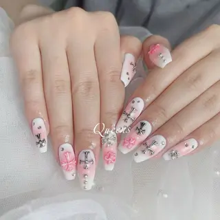 ネイル Queens マオのネイルデザイン