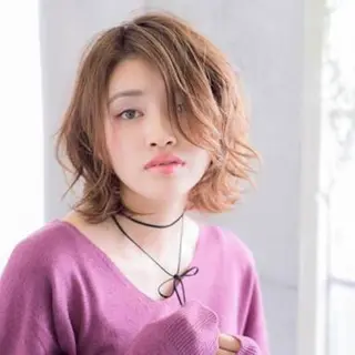 ミディアム 星 沙織のヘアスタイル