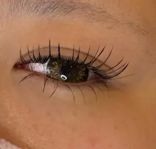 マツエク・マツパ アース上田所属・寺崎 あさかの眉毛・アイブロウイメージ