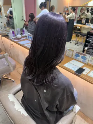 ミディアム カラー riho🎀 / 梅田美容室のヘアスタイル