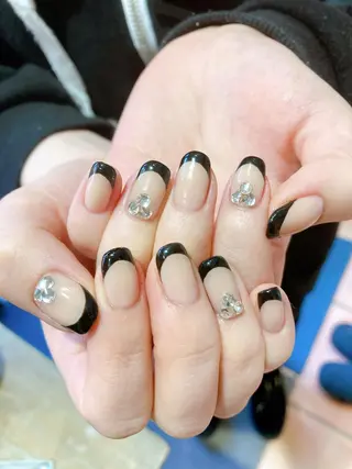 ネイル Nest 平出のネイルデザイン