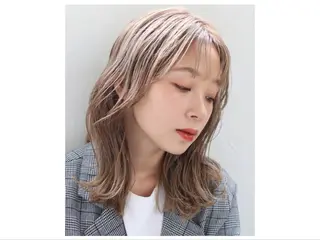ミディアム カラー LOOP hair eye lash所属・LOOP hairのヘアスタイル