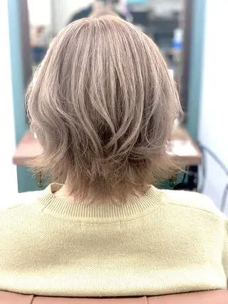 ショート ブリーチ毛に縮毛矯正 ✨カラー✨山田 正幸のヘアスタイル