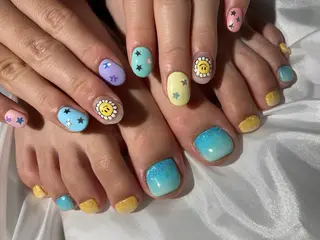 ネイル Yakko pas á pasのネイルデザイン