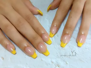 ネイル YUMI NAGAI  のネイルデザイン