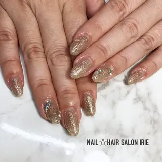 ネイル Hair salon Irie所属・與儀 知佳のネイルデザイン