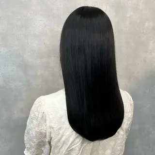 ロング 沖山 友津季のヘアスタイル