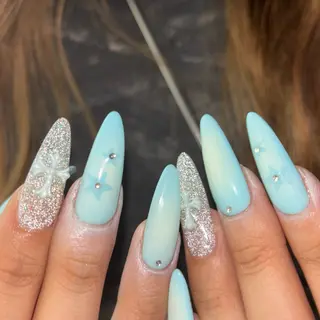 ネイル schon所属・Schon Yuinaのネイルデザイン