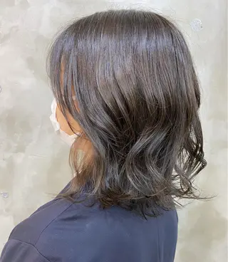 ミディアム カラー ヘアアレンジ 志賀 あずみのヘアスタイル