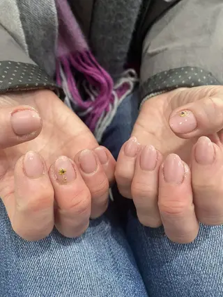 ネイル 13日3980円‼️ マグもデザインも◎のネイルデザイン