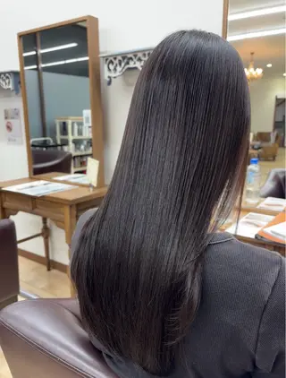 ロング トップスタイル所属・小島華未/ ヘアカラー/髪質改善のヘアスタイル