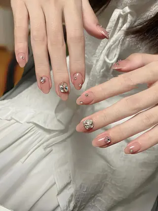 ネイル EE.Nail所属・FuFu.Nail 2️⃣番のネイルデザイン